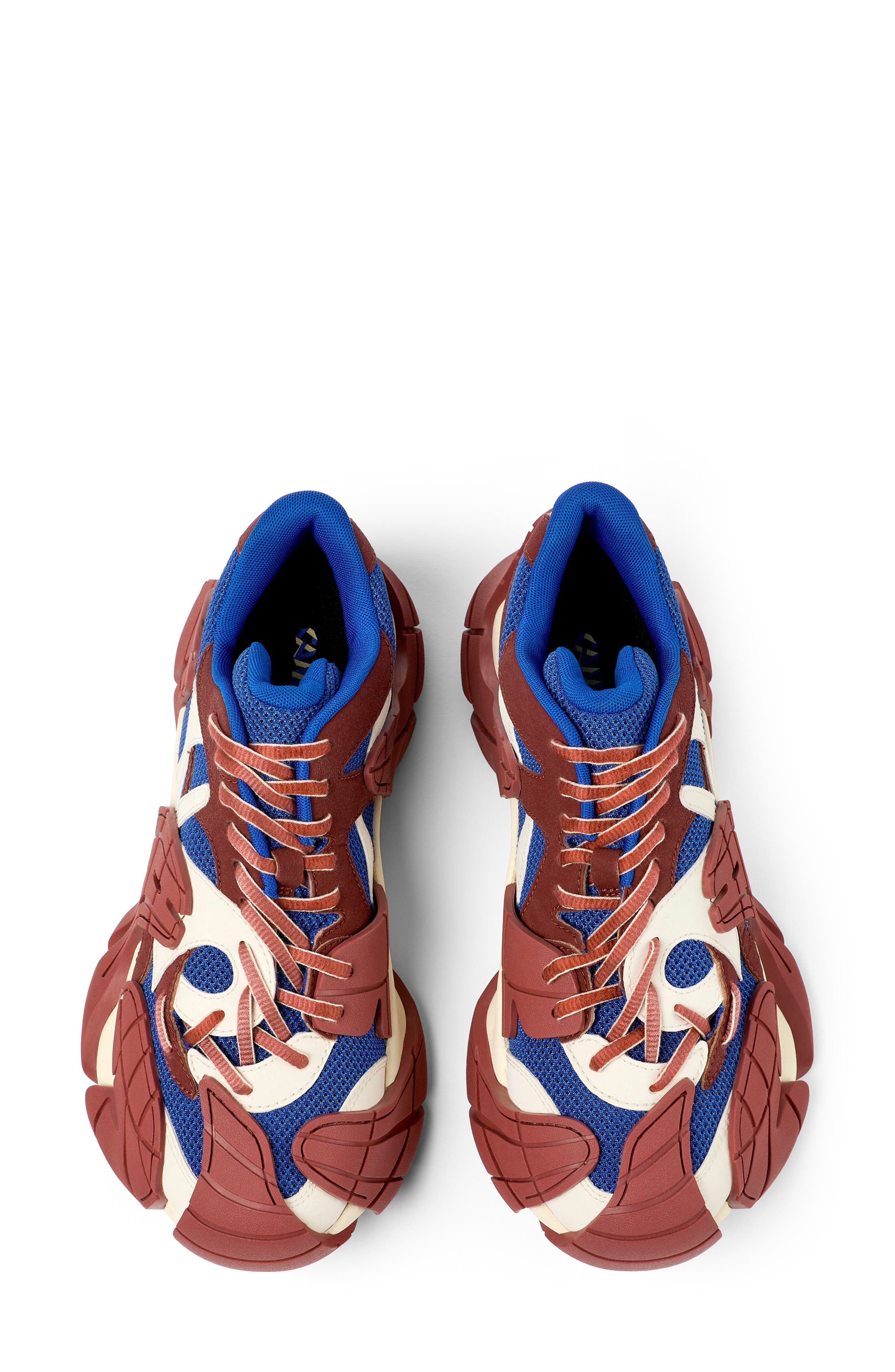 Gender Inclusive Tormenta Sneaker