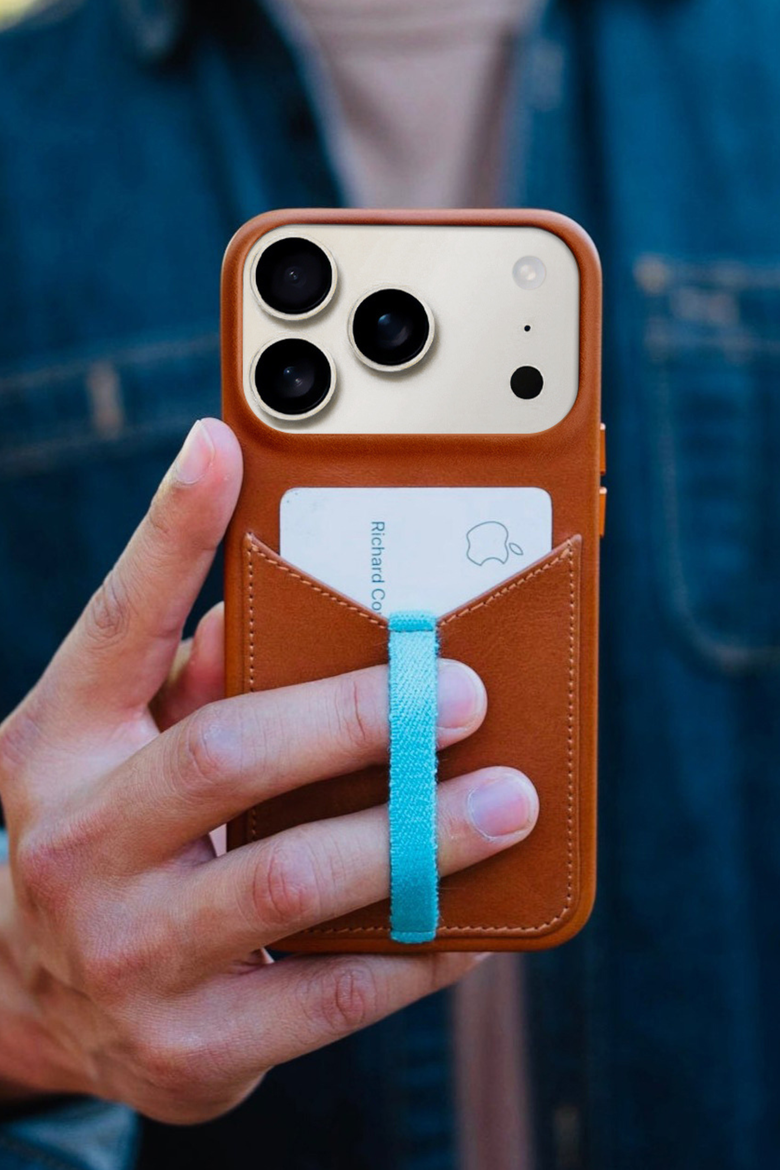 Leather iPhone 17 Pro Max Wallet Case, Alternate, color, Saddle Tan
