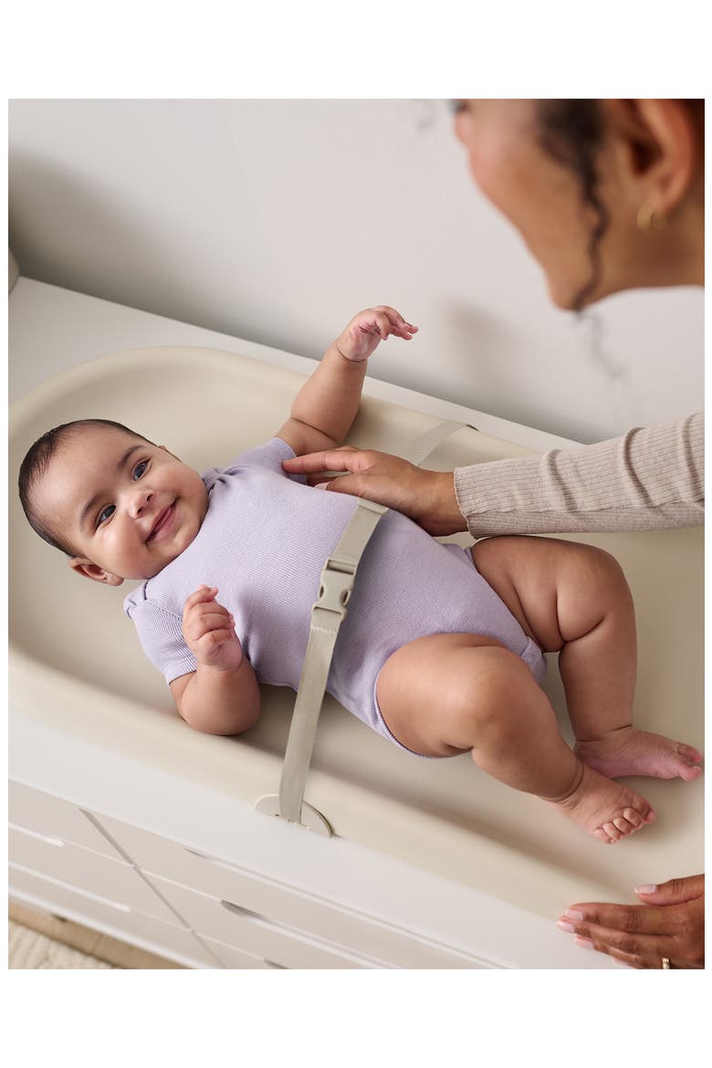 Light-Up Changing Pad, Alternate, color, OAT