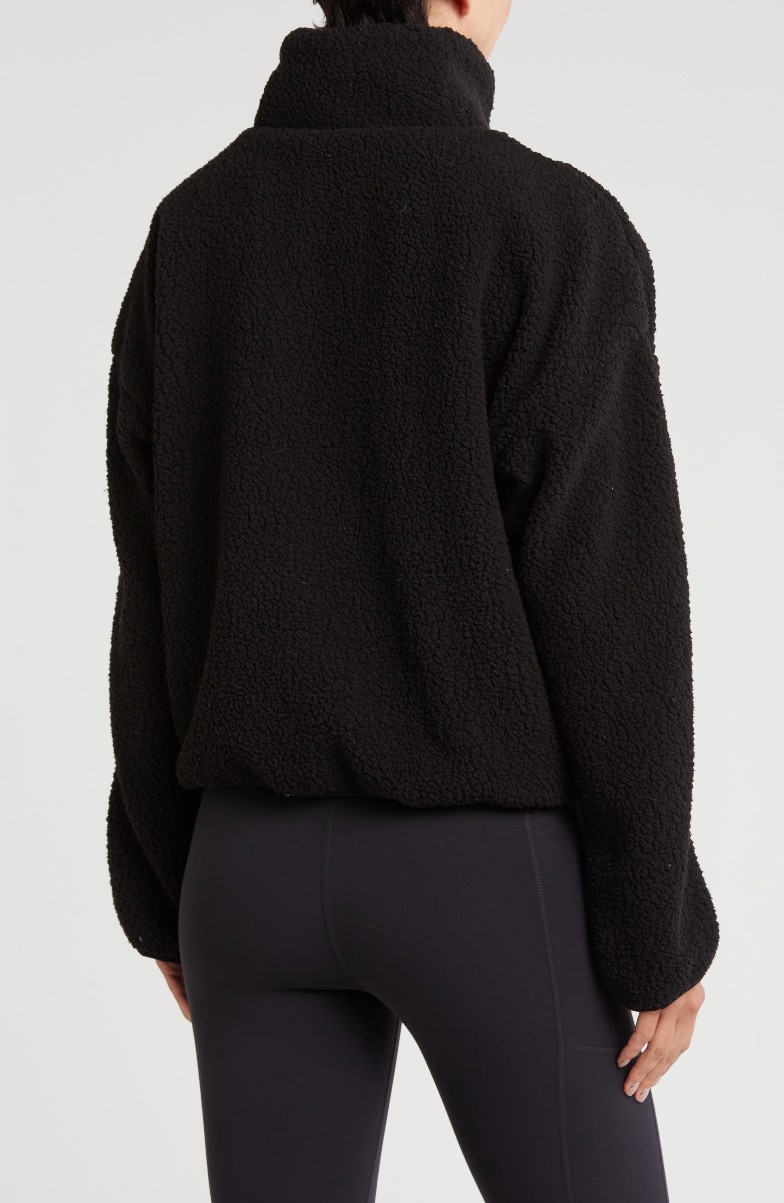 Yzobelle Pullover
