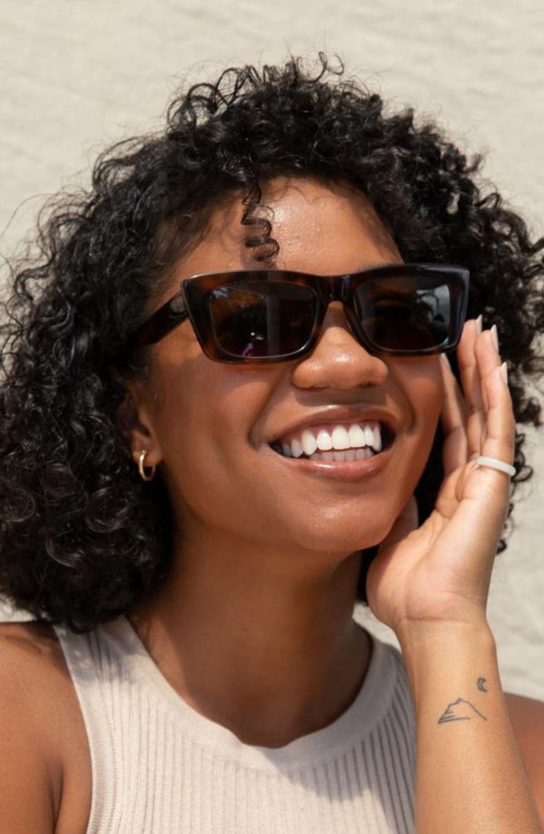 Mohala Eyewear Kea 53mm Medium Nose Bridge Wide Width Gradient Polarized Square Sunglasses, Alternate, color, Tiger Eye Tortoise