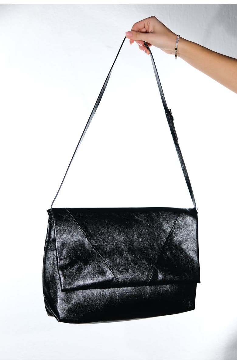 Prologue Shoes Chelsea Shoulder Bag, Main, color, Black