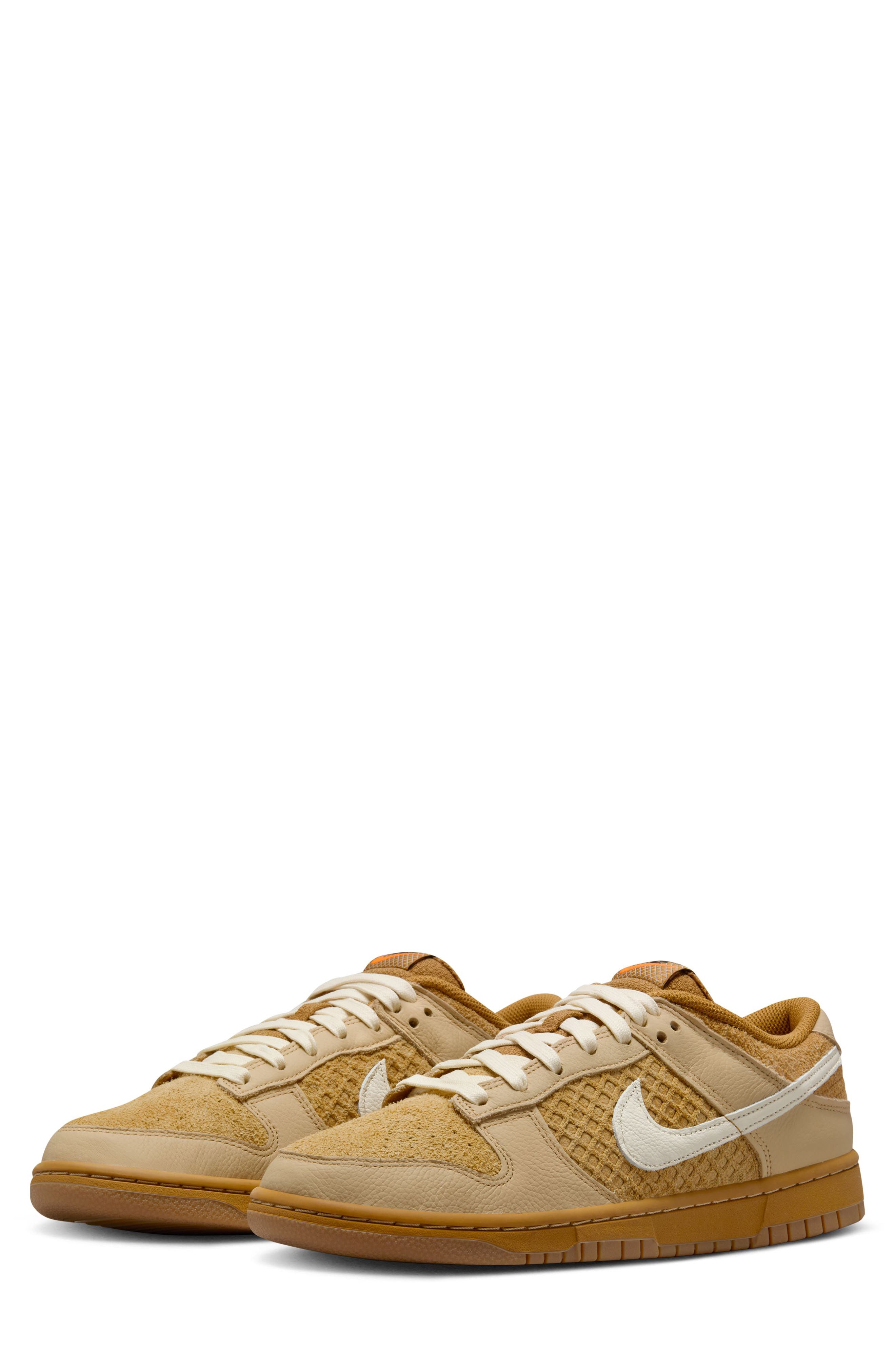 Nike Dunk Low Retro Basketball Sneaker, Main, color, 