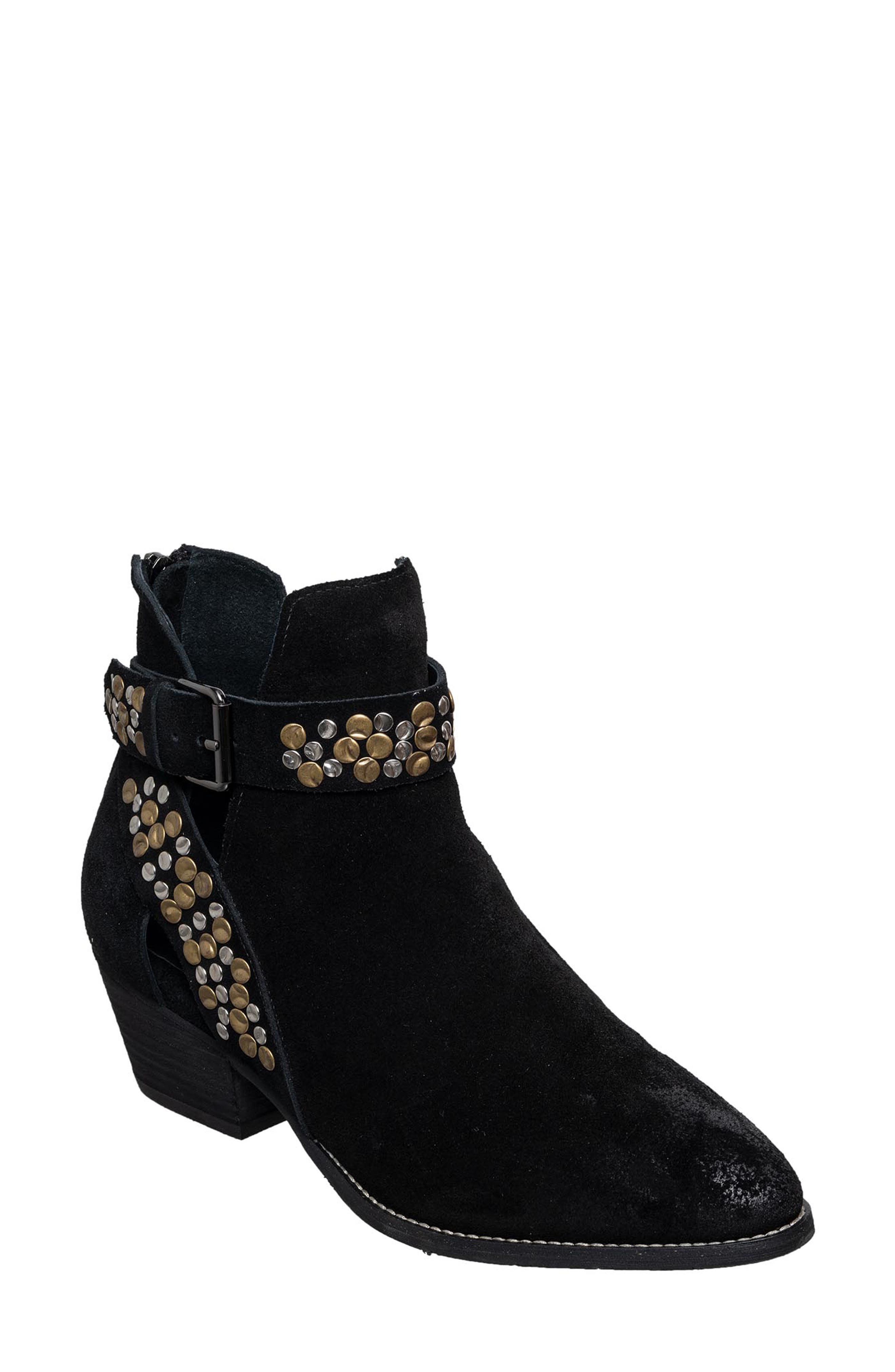 ANTELOPE Meli Pointed Toe Bootie