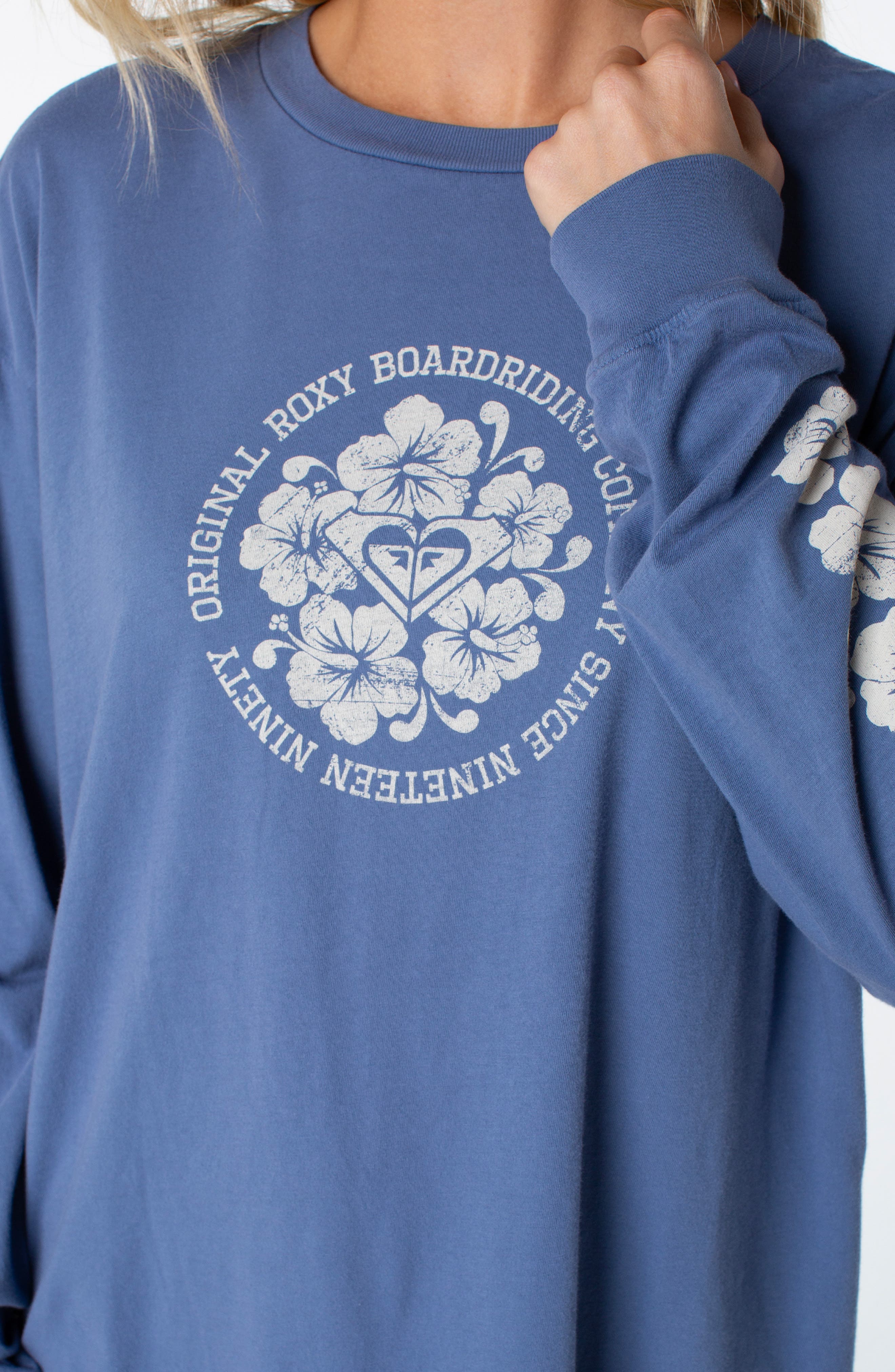 Roxy Vintage Hibiscus Oversized Long Sleeve Graphic T-Shirt (Women ...