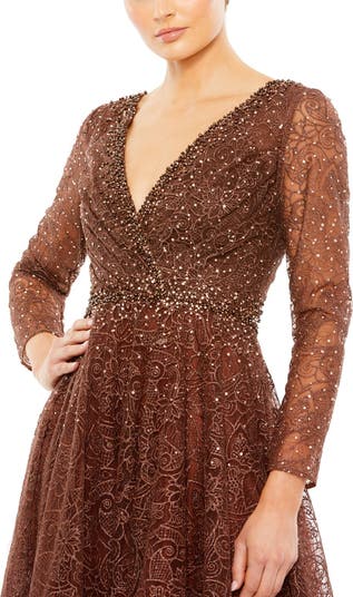 Mac Duggal イリュージョン Vネック メッシュ ロングドレス Floral Embroidered Illusion V-Neck Gown - Mac Duggal