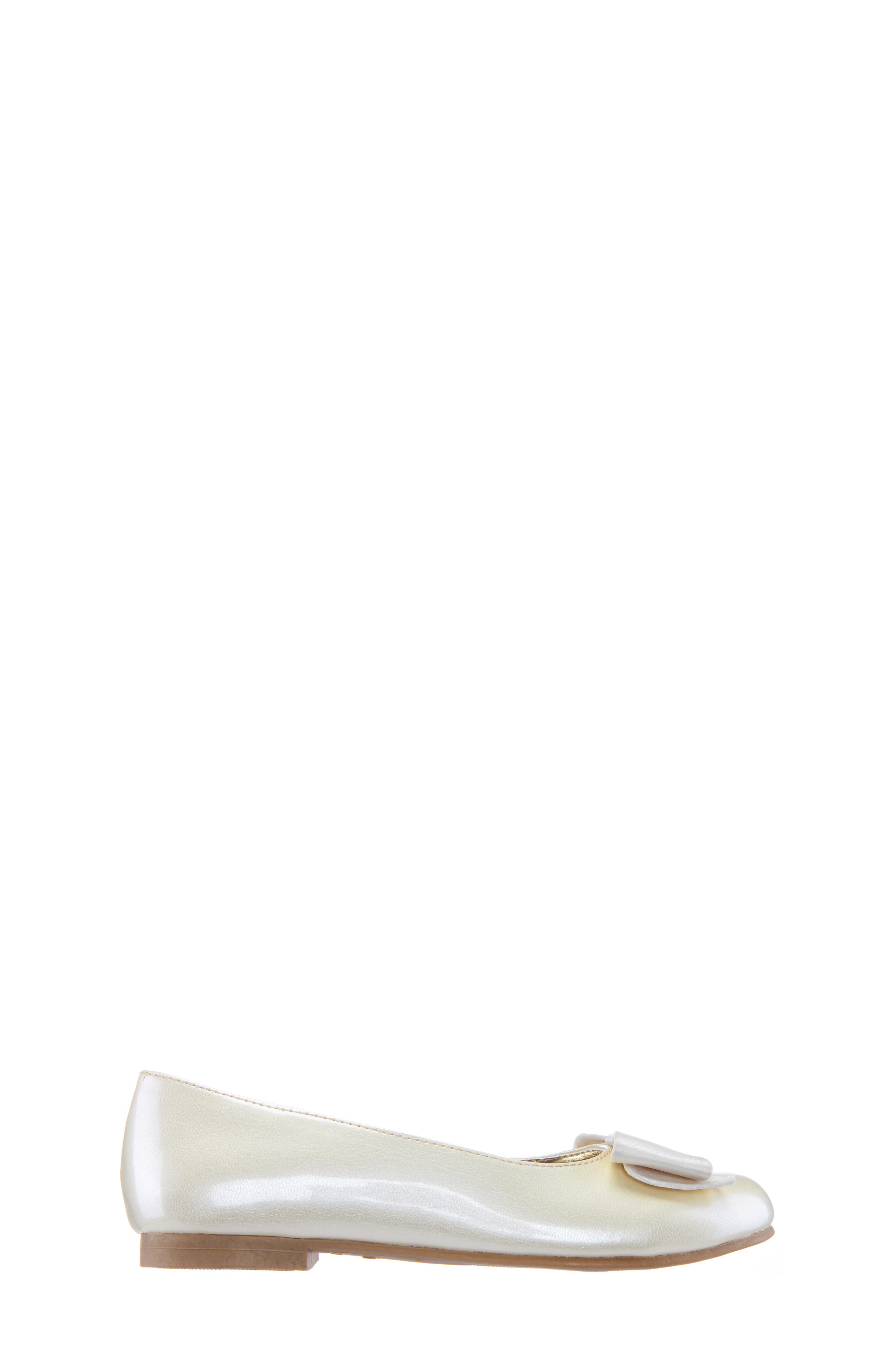 'Pegasus' Flat, Alternate, color, IVORY PATENT