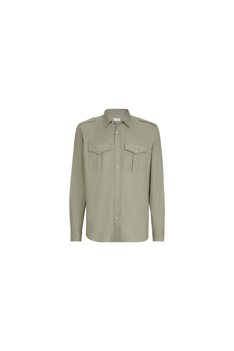 Garment-dyed shirt in cotton chevron with spread collar, epaulettes and chest pockets, Alternate, color, Military