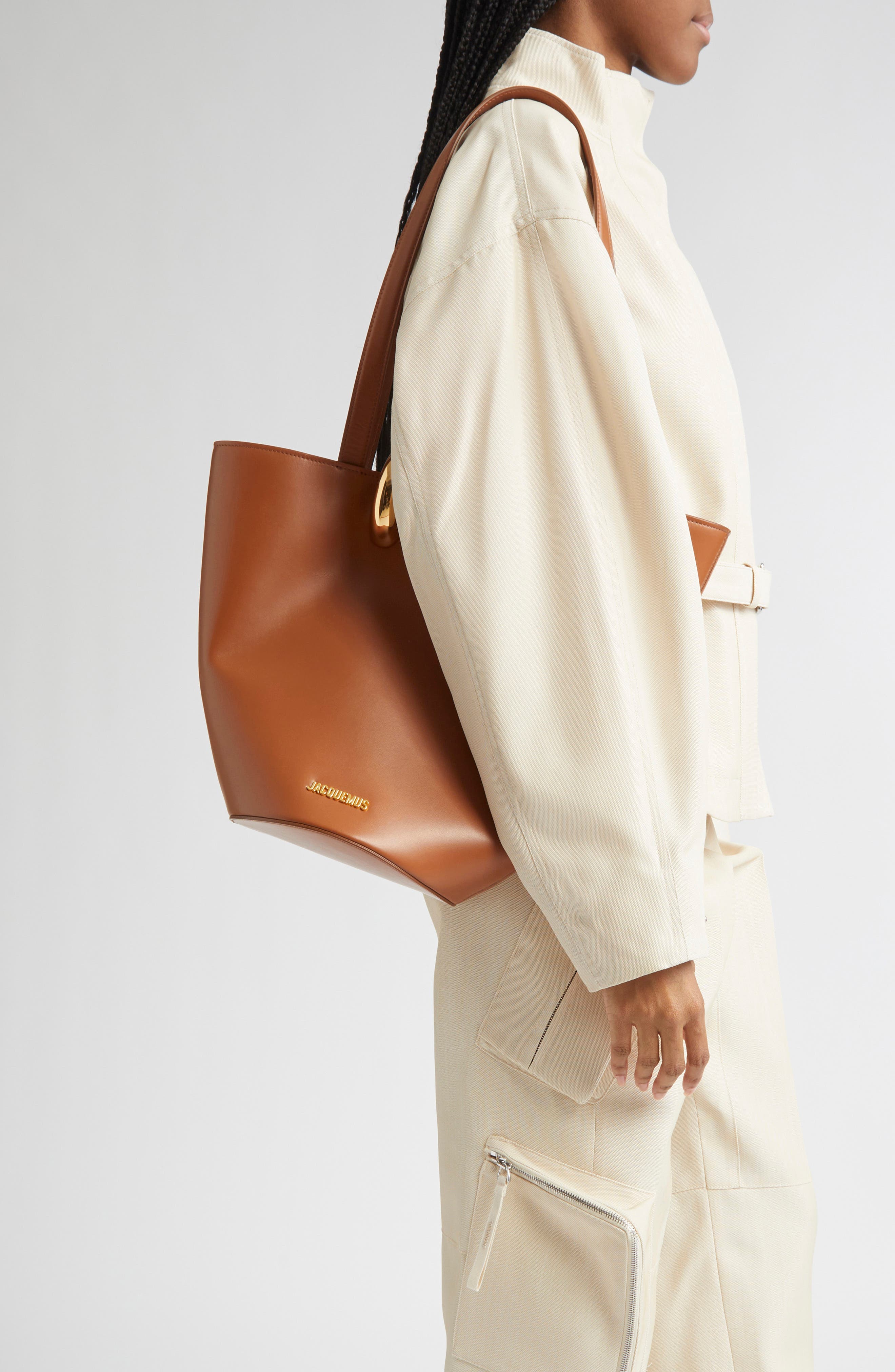 The Medium Bambola Asymmetric Leather Bucket Bag, Alternate, color, LIGHT BROWN 810