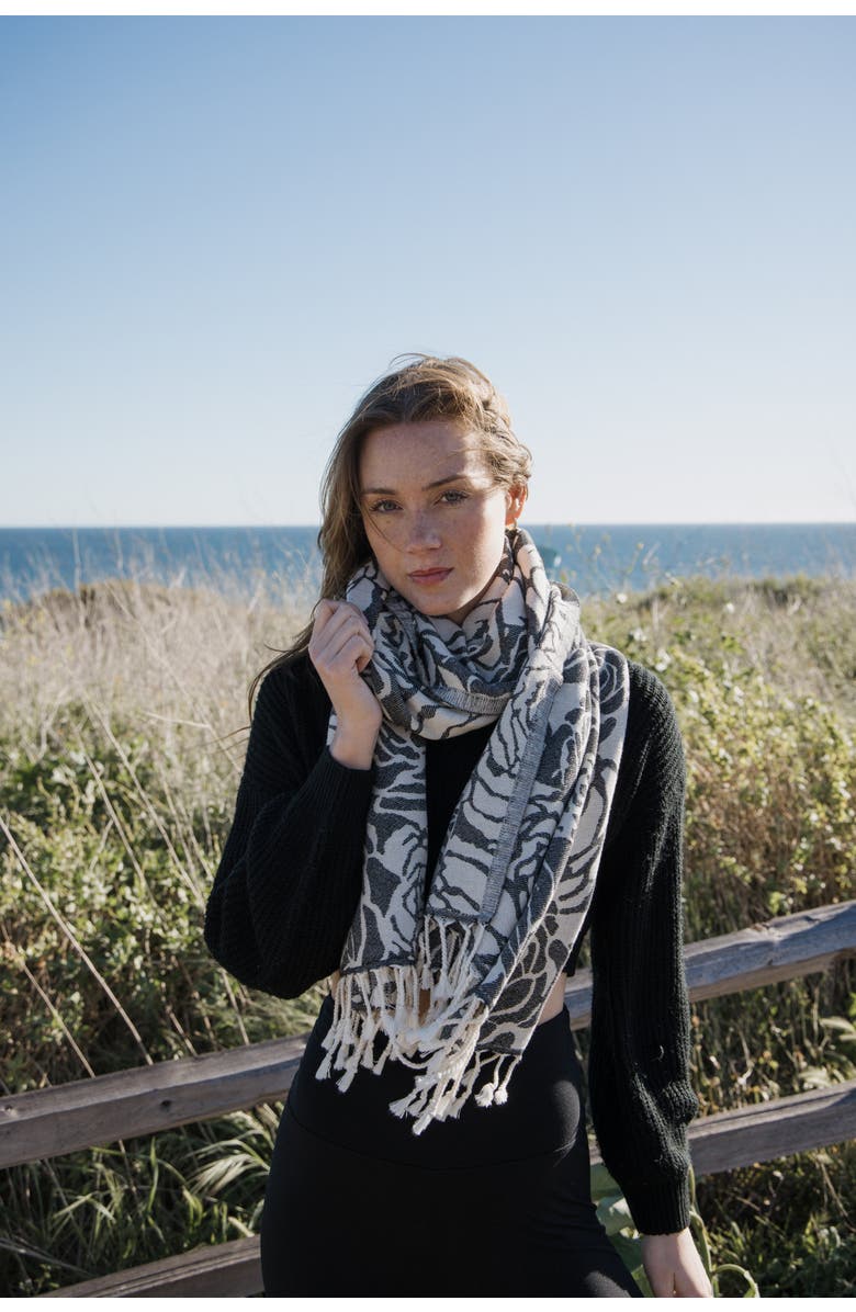 InfuseZen Rose Sand Resistant Organic Turkish Towel, Alternate, color, Black