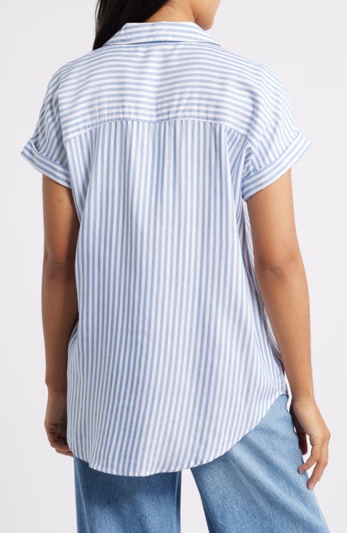 Beachlunchlounge Kenzie Stripe Short Sleeve Button-up Shirt In Blue