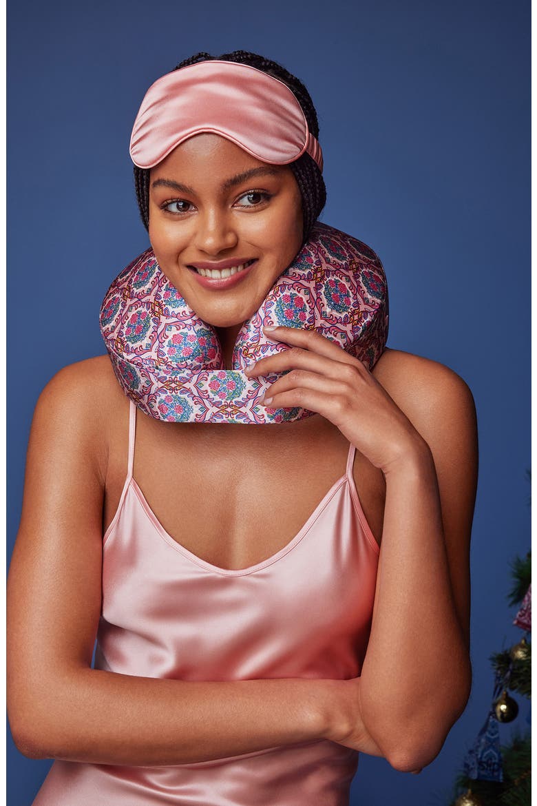 Voyager Pure Silk Travel Pillow Set (Limited Edition), Alternate, color, CHELSEA