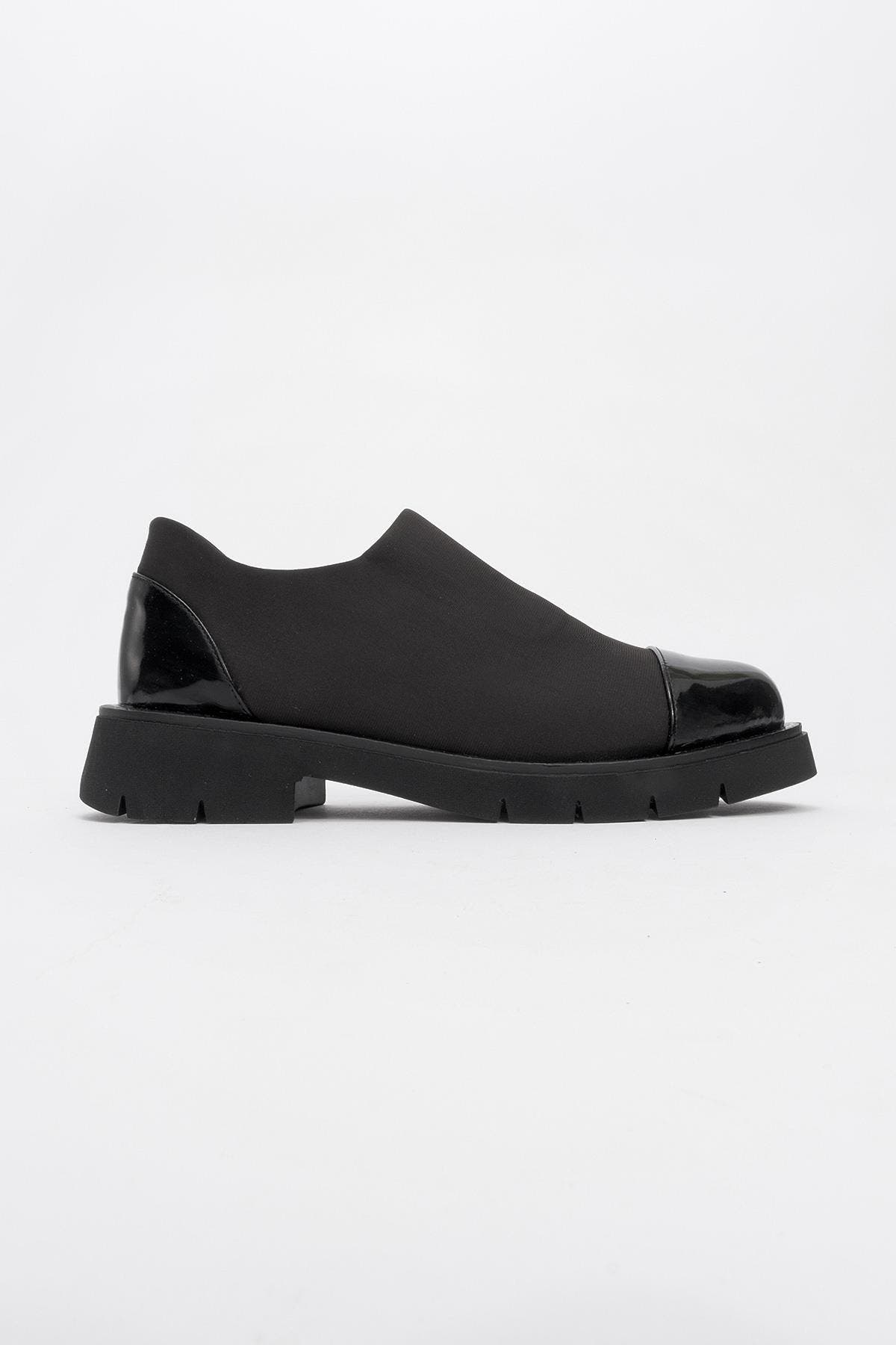 Prologue Shoes Panola Scuba Loafer, Alternate, color, Black Patent
