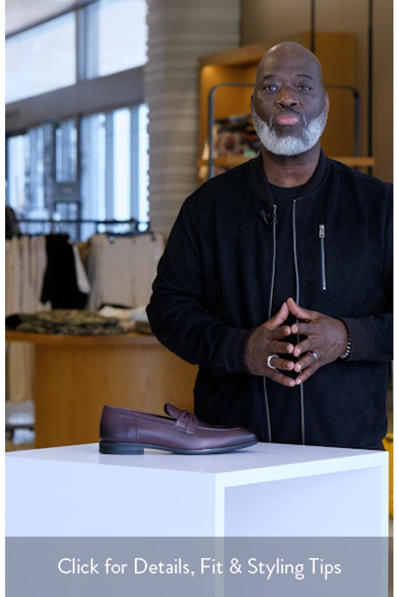 Simon Crisscross Loafer video