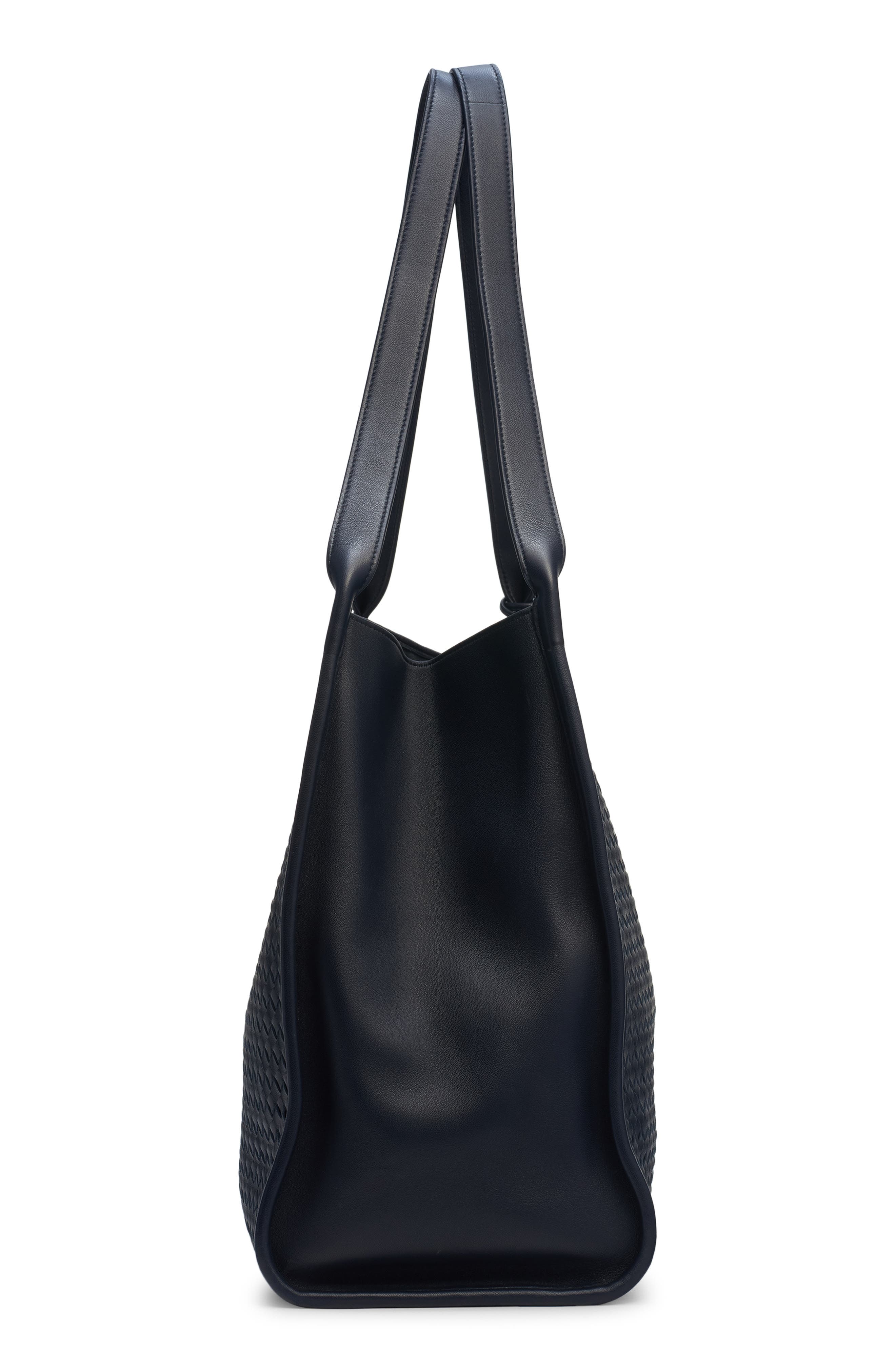 Bottega Veneta Corriere Intrecciato Leather Tote, Alternate, color, 
