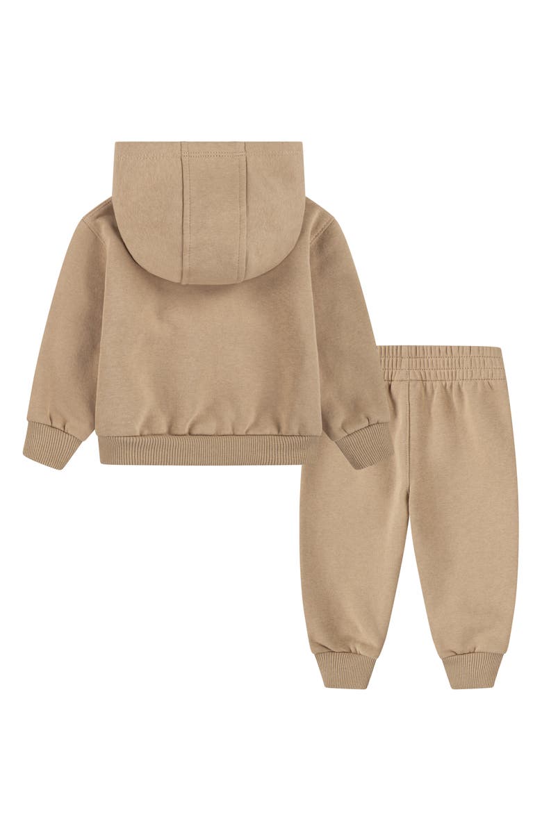 Colorblock Puffer Vest, Logo T-Shirt & Fleece Joggers Set