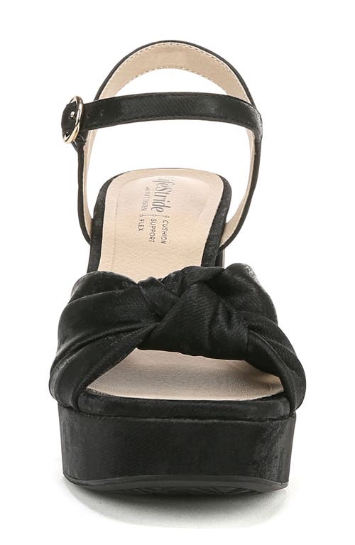LIFESTRIDE LIFESTRIDE AUGUST ANKLE STRAP PLATFORM SANDAL