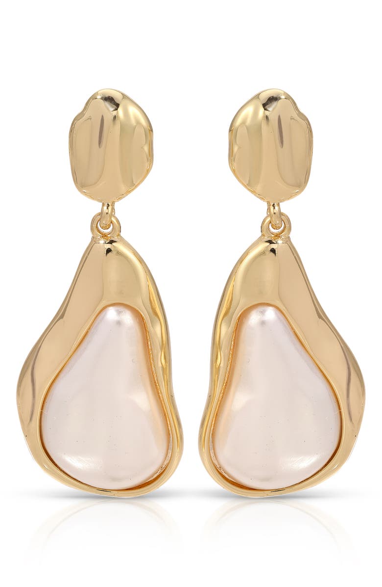 Ettika Hidden Stone Molten Drop Earrings, Alternate, color, Pearl