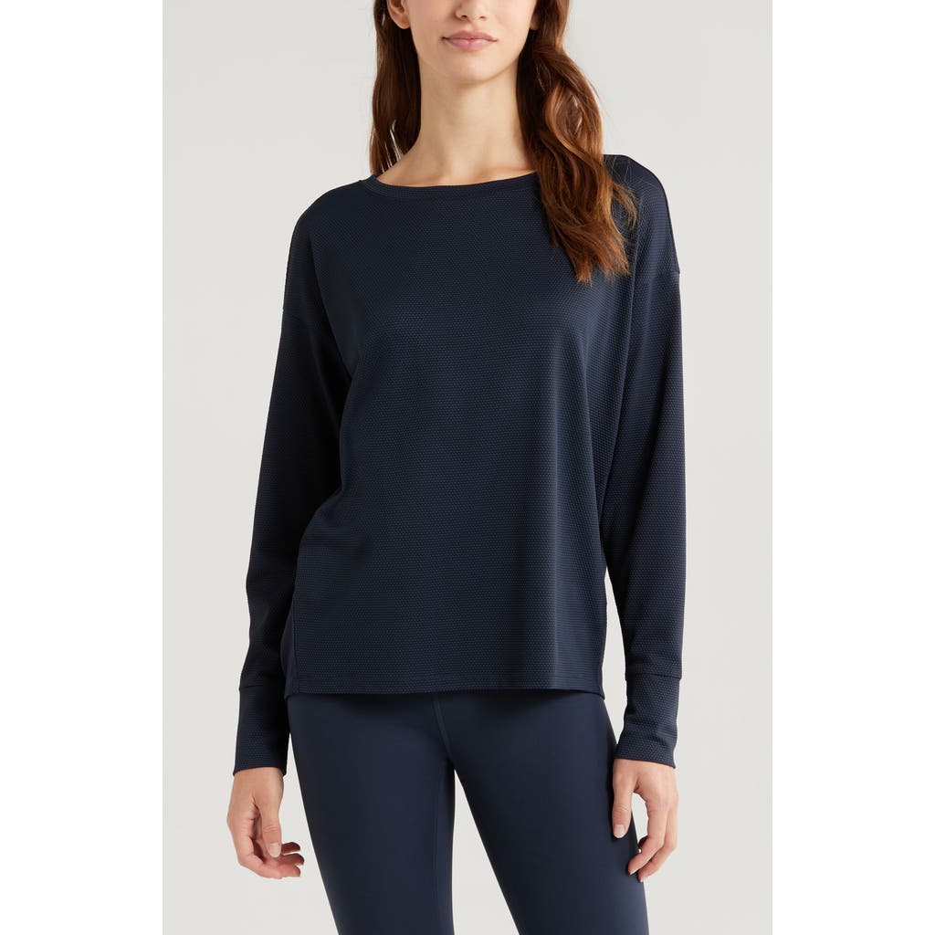 Shop Zella Textured Equilibrium Long Sleeve T-shirt In Navy Sapphire