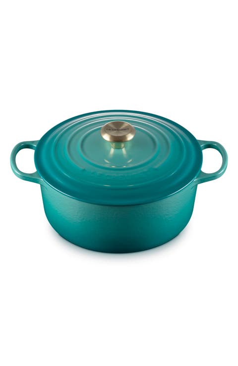 Signature 5.5-Quart Round Enamel Cast Iron French/Dutch Oven