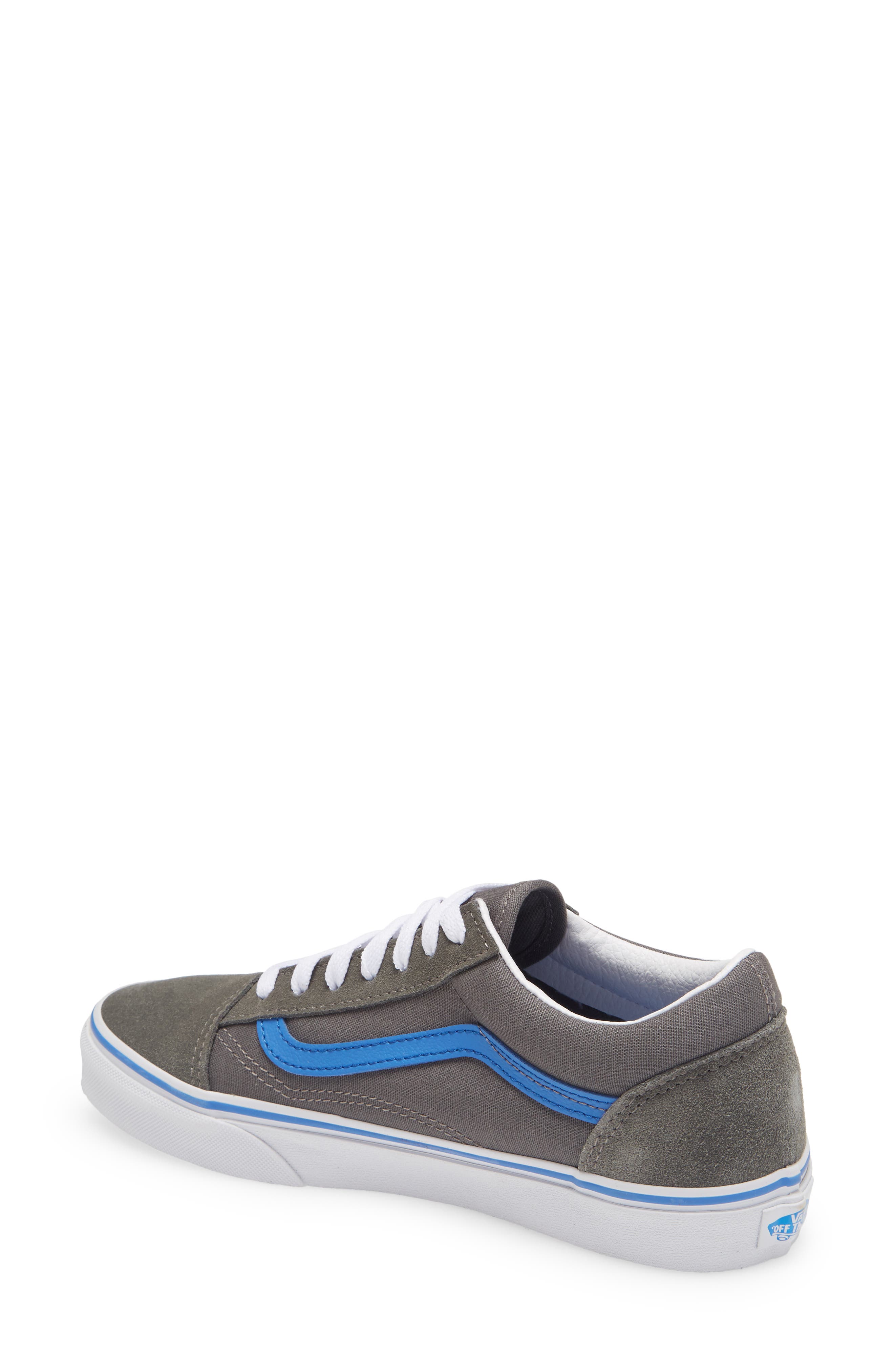 Vans Old Skool Low Top Sneaker, Alternate, color, 