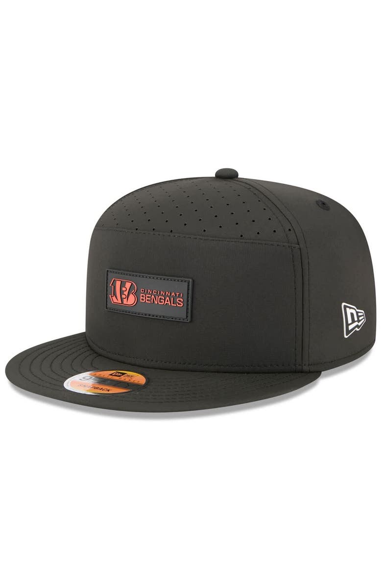New Era Men's New Era Black Cincinnati Bengals 2025 Sideline  Split Panel 9FIFTY Snapback Hat, Main, color, Black