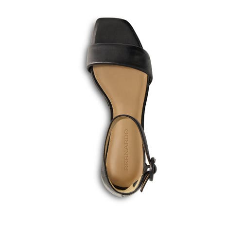 BERNARDO FOOTWEAR BERNARDO FOOTWEAR CARLA PLATFORM SANDAL