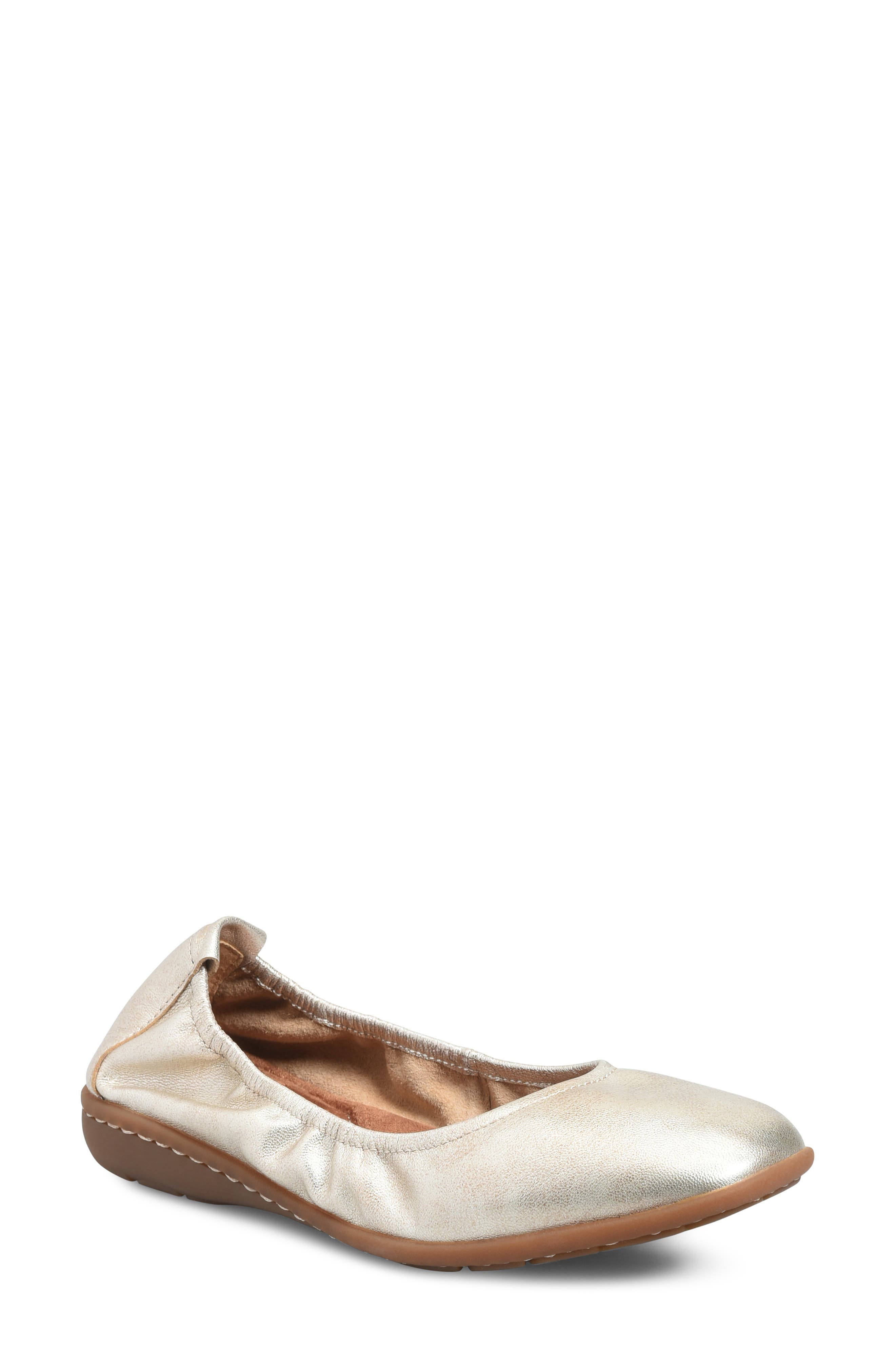 LIGHT GOLD METALLIC