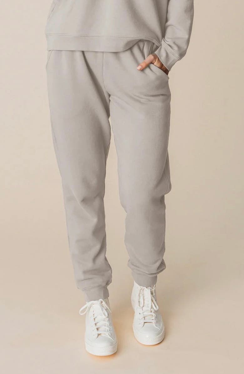 Ocio Women
s Organic Cotton Teddy Everywhere Jogger, Alternate, color, Stone