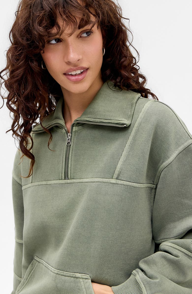 BDG Urban Outfitters Rib Yoke Quarter Zip Sweatshirt, Alternate, color, Grey Green