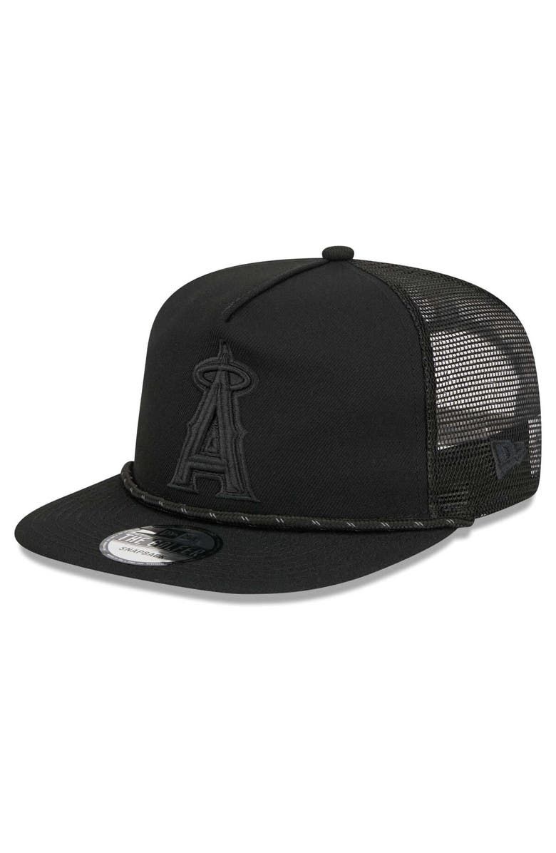 New Era Men's New Era Los Angeles Angels Black on Black Meshback Golfer Snapback Hat, Main, color,