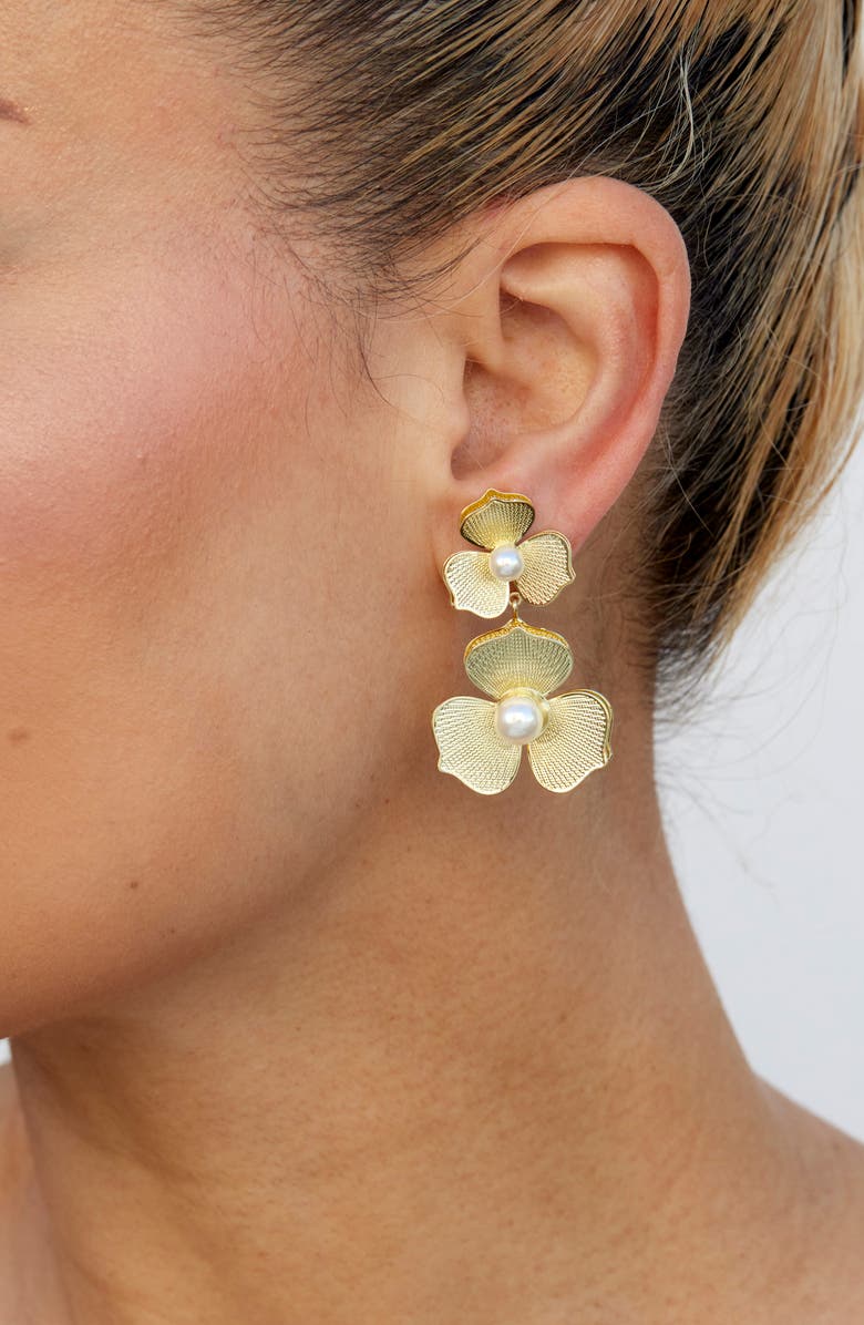 SAVVY CIE JEWELS Faux Pearl Mesh Flower Drop Earrings, Alternate, color, Yellow