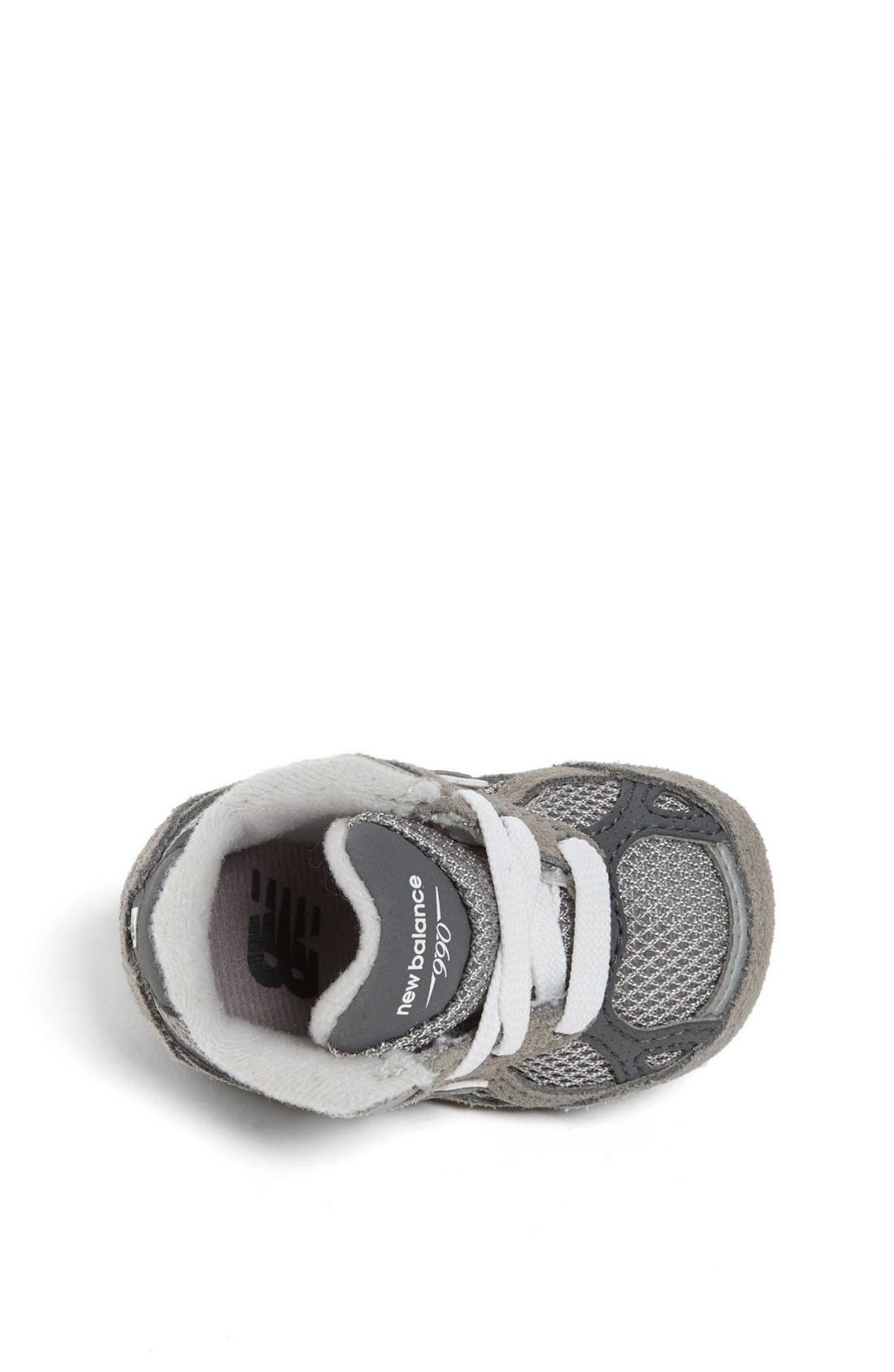 '990' Crib Sneaker, Alternate, color, GREY
