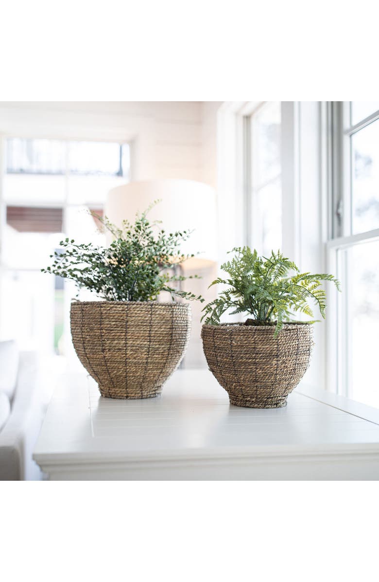 Foreside Home and Garden Small Dry Basket Planter Seagrass & Metal, Alternate, color, Brown