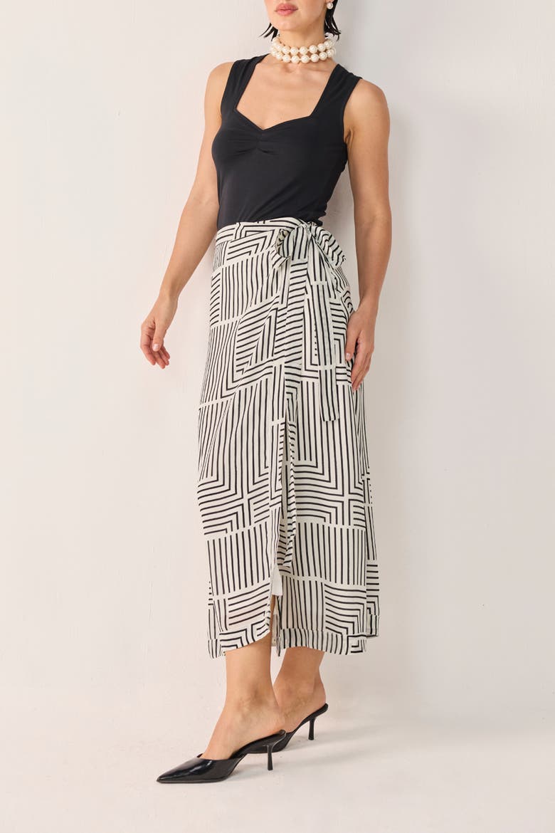 Sweetheart Neck Top, Alternate, color, Black