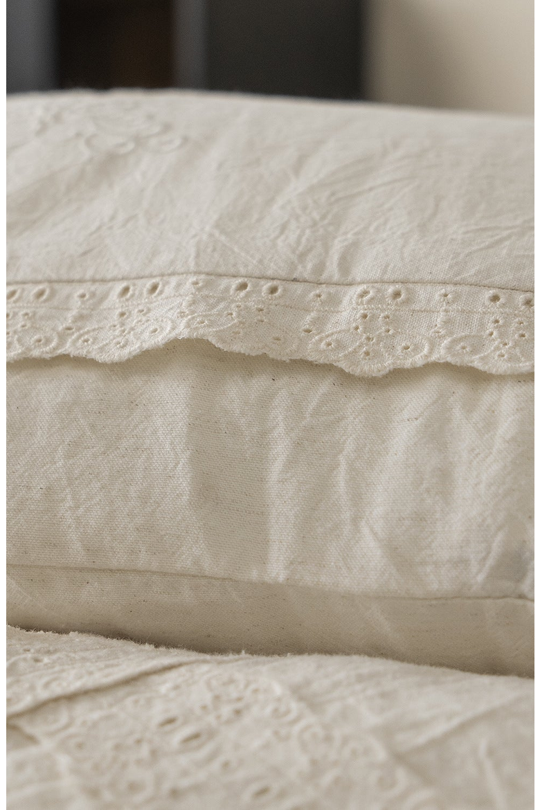 Esme Linen Cotton Embroidered Floral Bedding Set, Alternate, color, Off-White / Cream