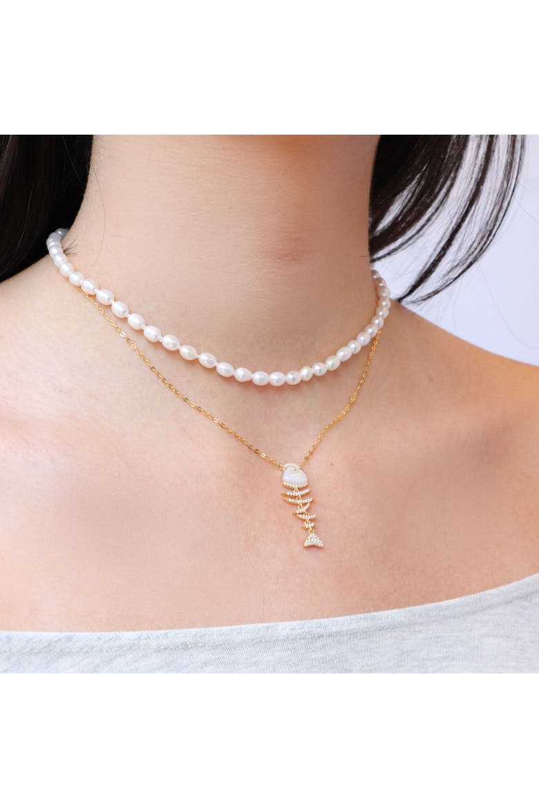 Mother of Pearl Fish Necklace, Alternate, color, Mother of Pearl