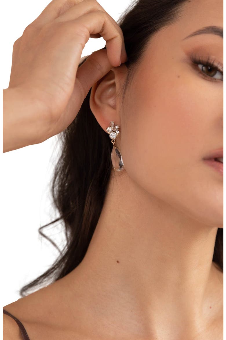 Tuyet Drops, Alternate, color, Gold