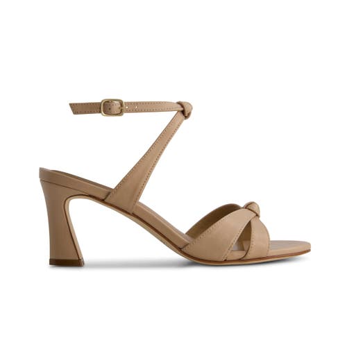BERNARDO FOOTWEAR BERNARDO FOOTWEAR NEERA MID HEEL SANDAL