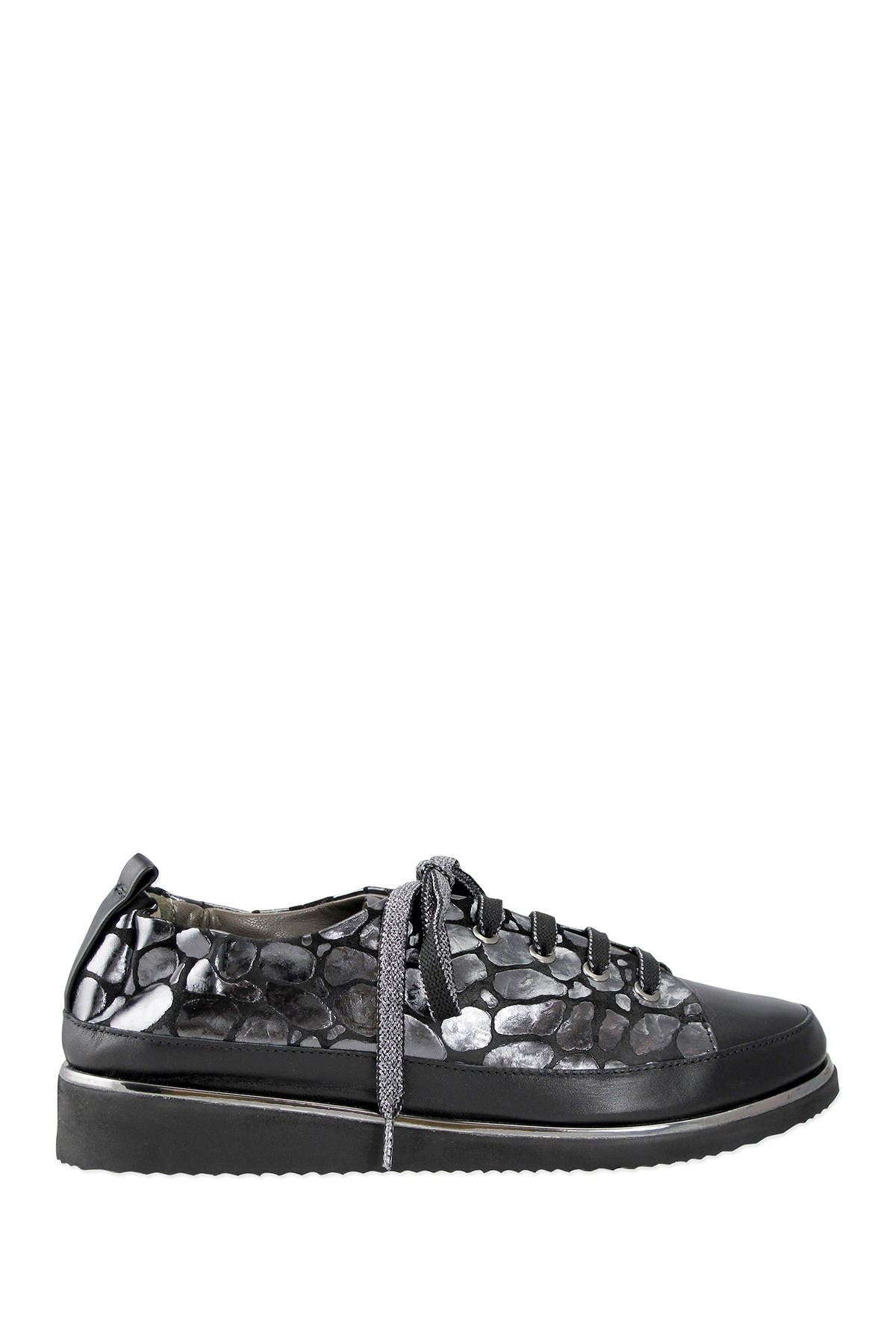Ron White Novella Giraffe Sneaker, Main, color, 