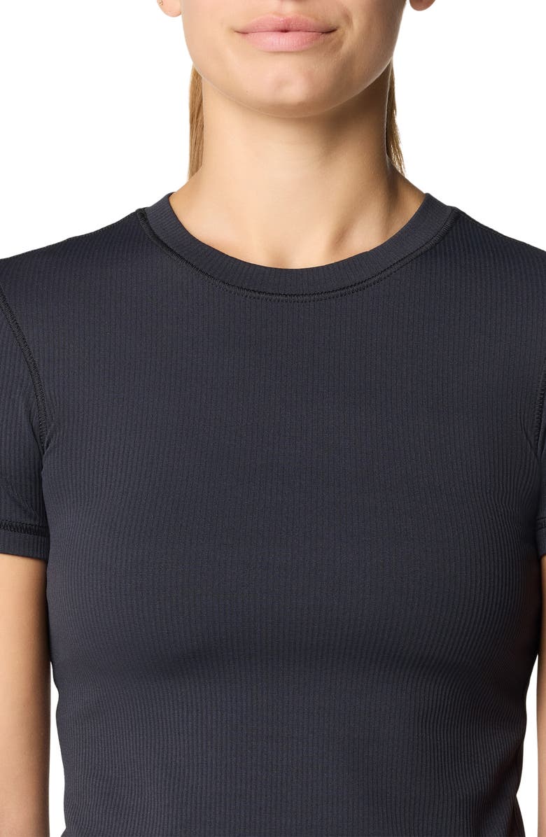 Mountain Hardwear Peak Knit Short Sleeve Tee, Alternate, color, Black