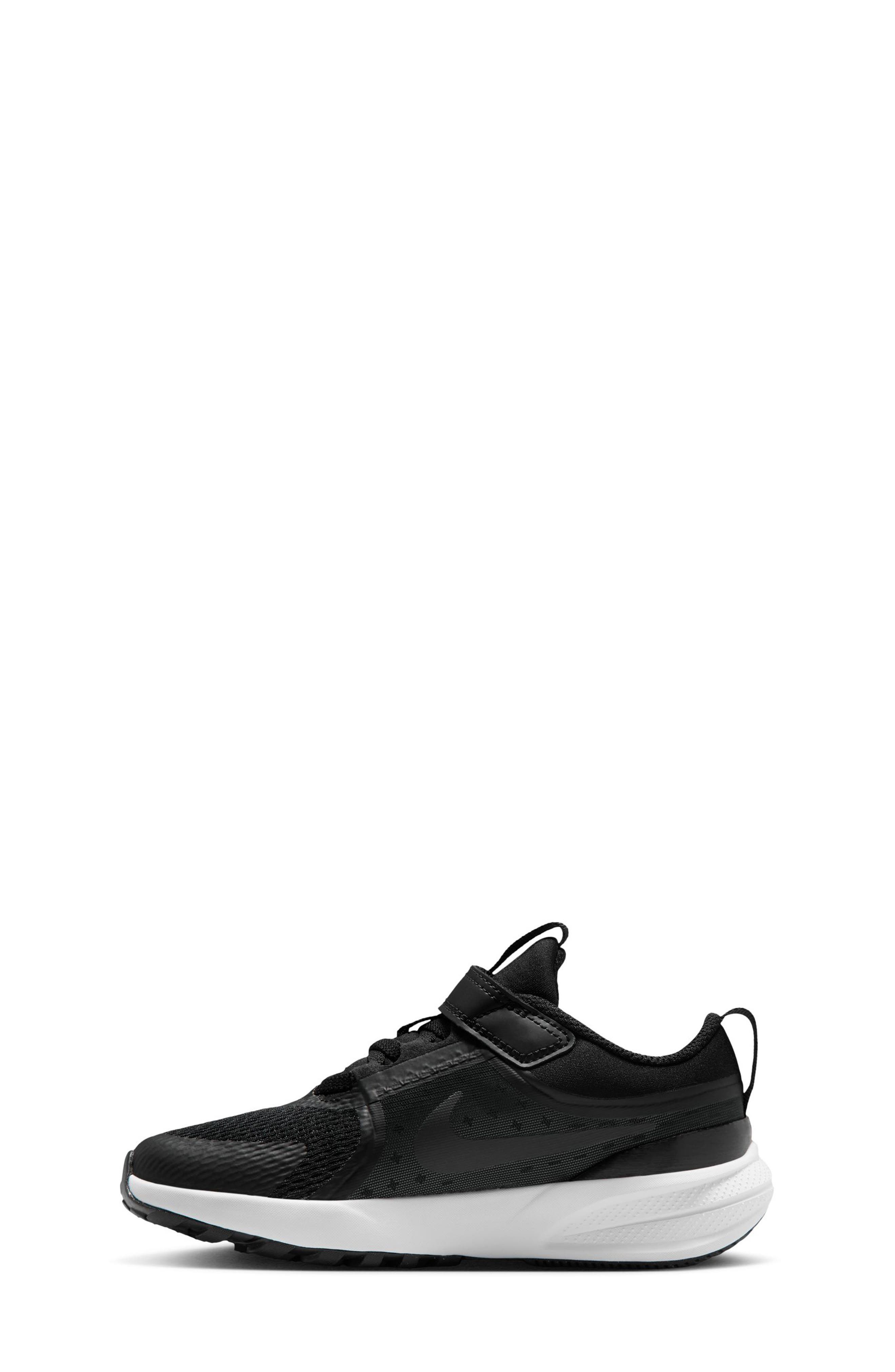 Kids' Star Runner 5 Sneaker, Alternate, color, BLACK/BLUR