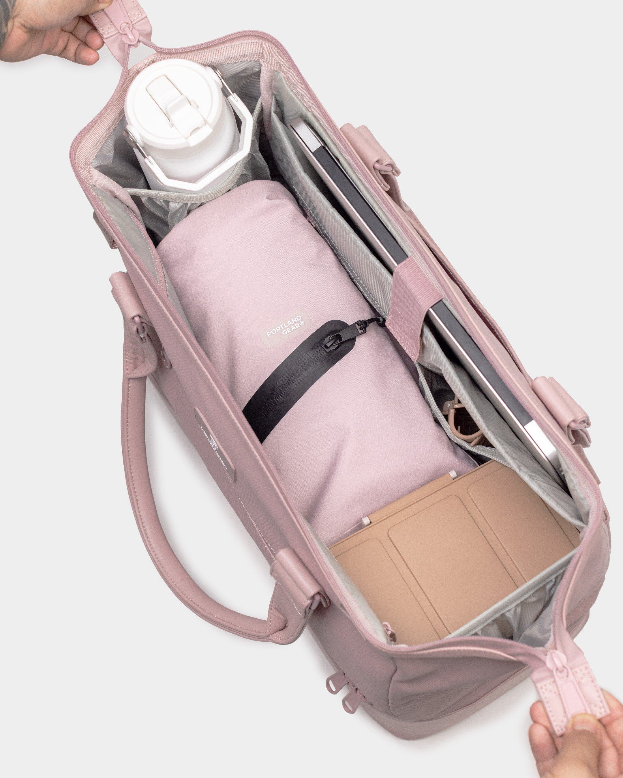 Cascade Weekender - Compact, Alternate, color, Blush