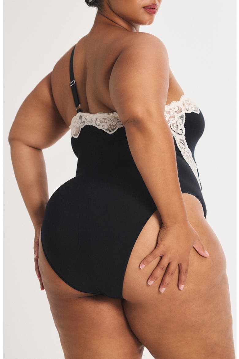 Swirly Girly One-Shoulder Teddy, Alternate, color, BLACK CAVIAR/ WHITE TEA