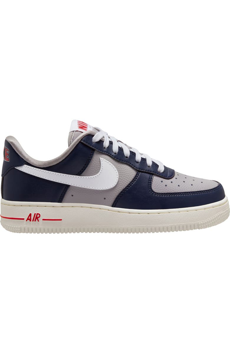 Nike Air Force 1 '07 SE Basketball Sneaker, Main, color,