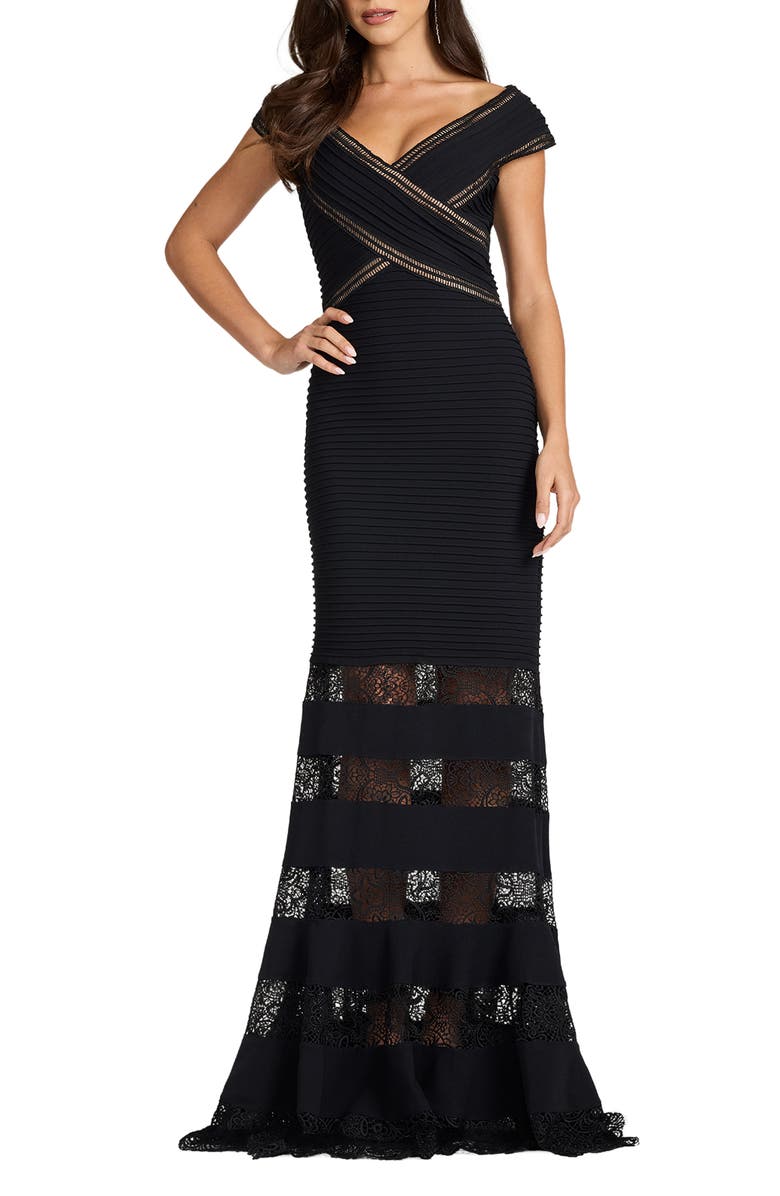 Tadashi Shoji Pintuck Ladder Stitch Lace Inset Trumpet Gown, Main, color, Black
