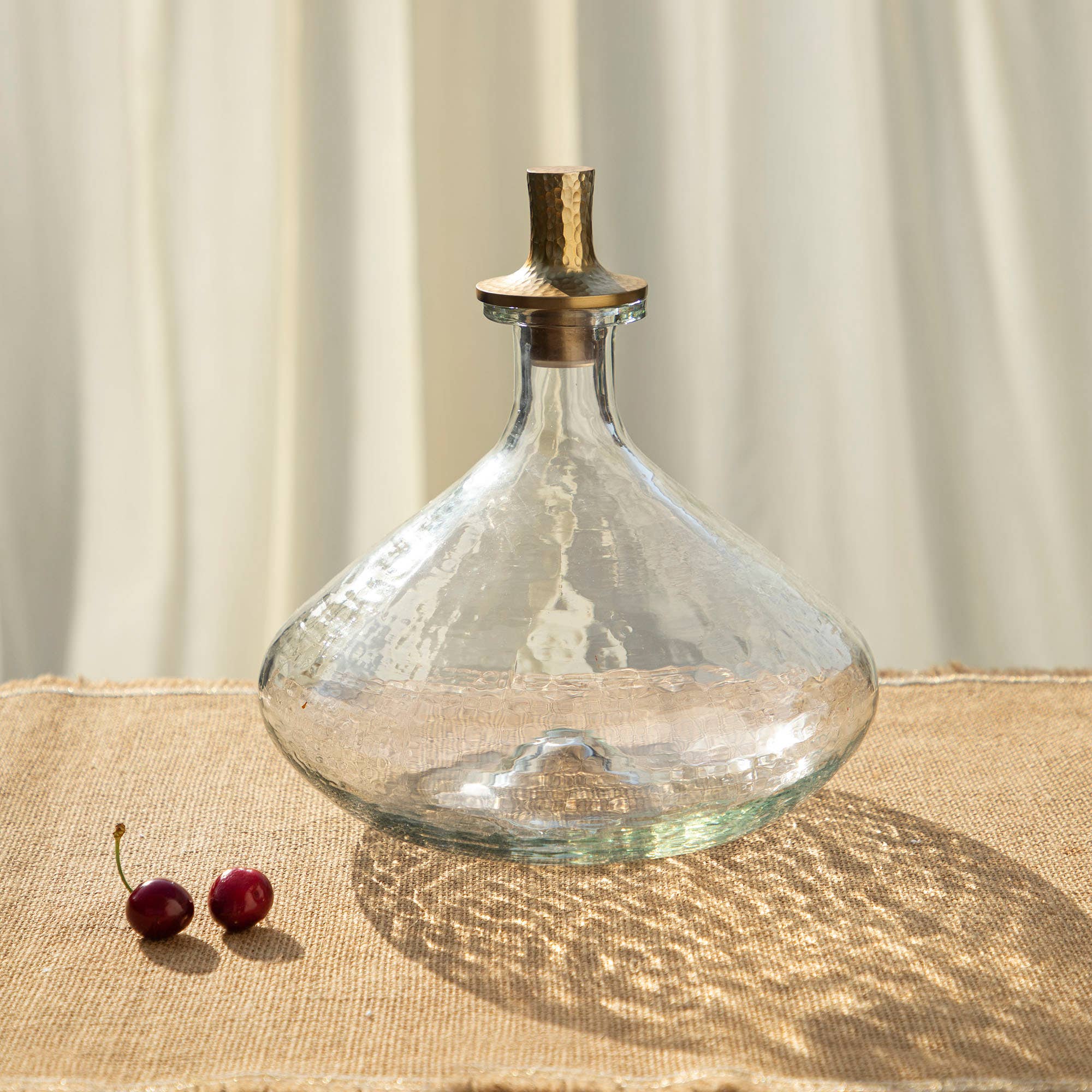 Pebbled Decanter - Wide - Thumbnail 4