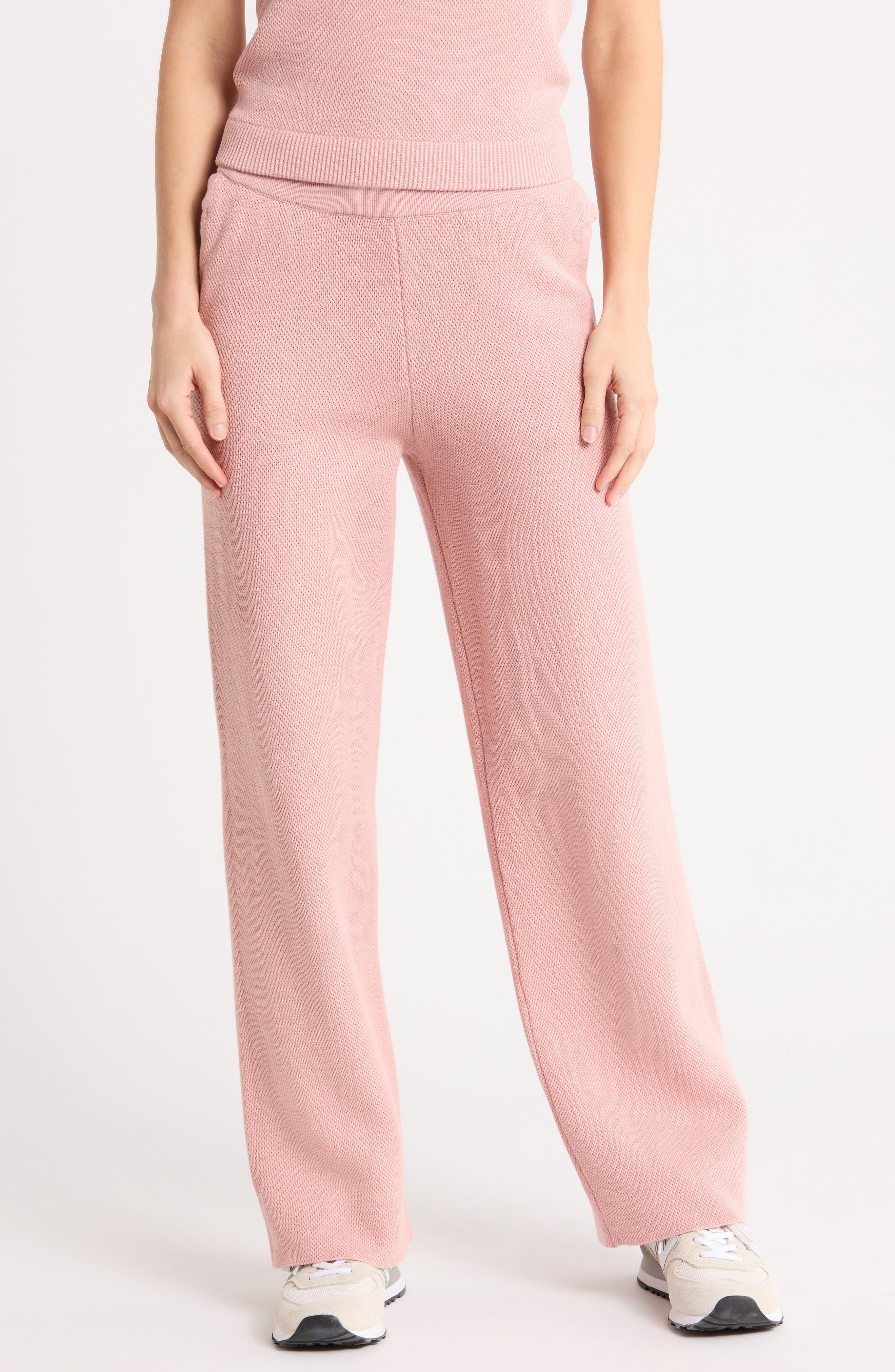 selected PALE MAUVE/ WHITE