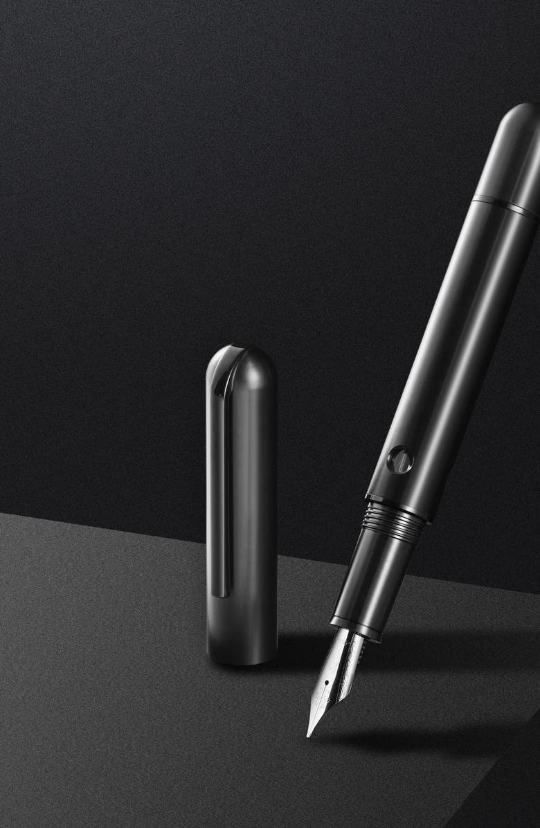 Nahvalur Nautilus Ti Black Titanium Fountain Pen, Main, color,