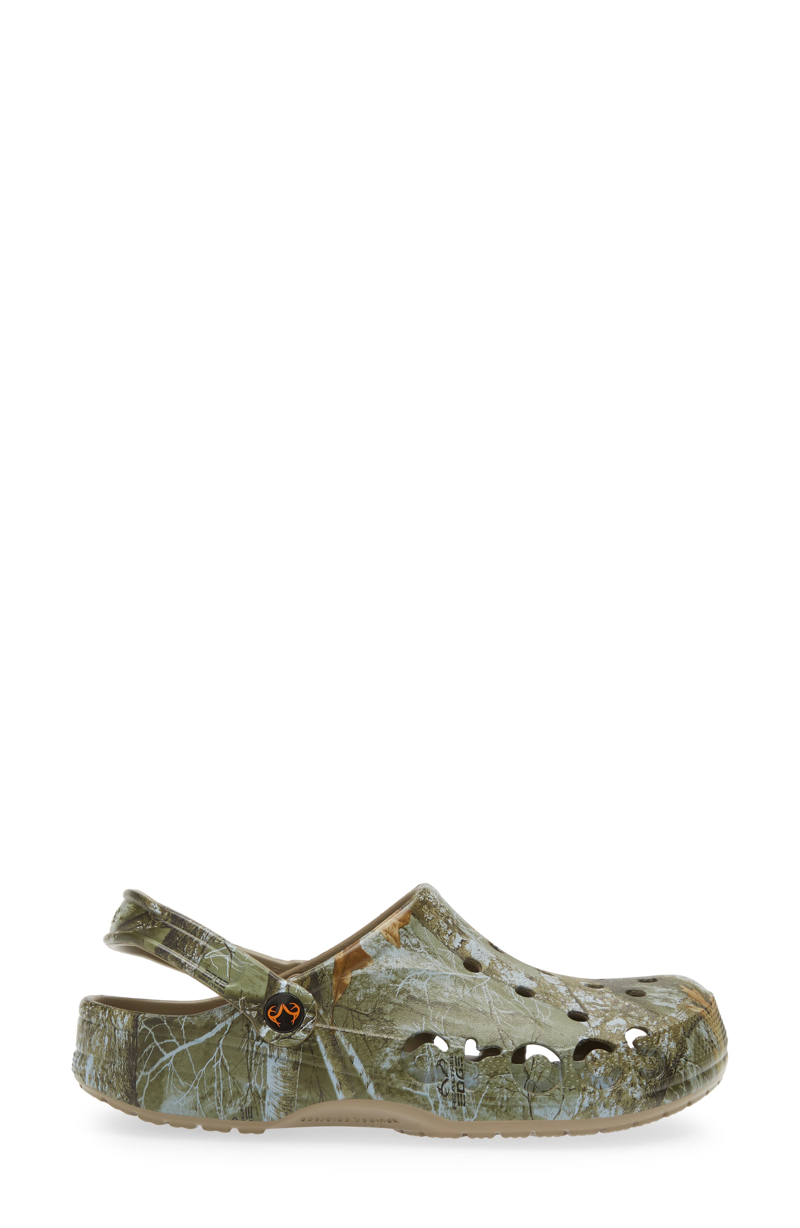CROCS Gender Inclusive Realtree Edge Camo Baya Clog, Alternate, color, Green Multi